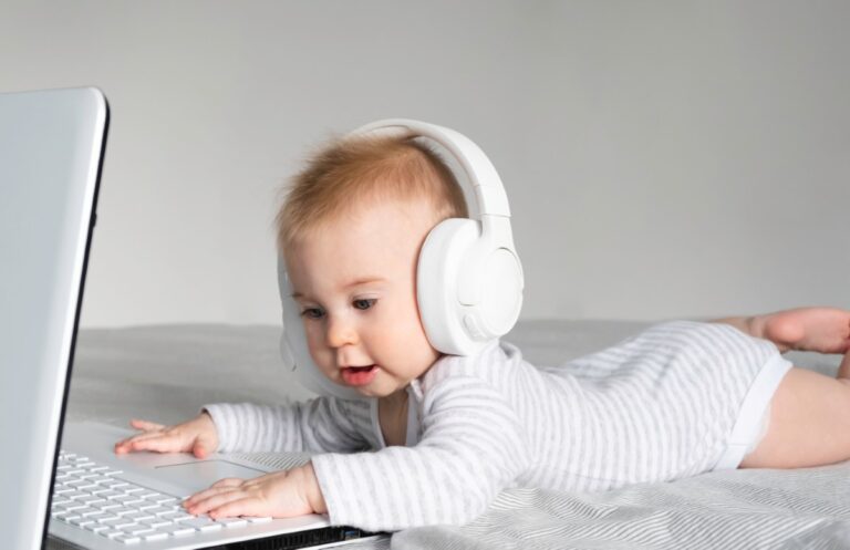 Impact de l’écoute de Mozart sur le développement cognitif des nourrissons